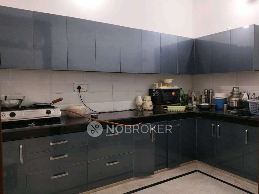 4+ BHK House For Sale  In Karawal Nagar