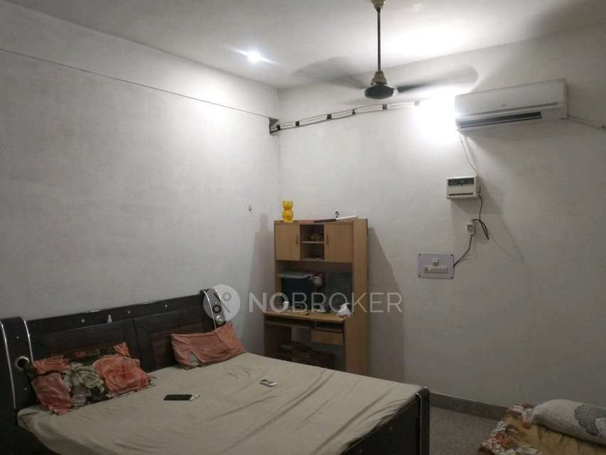 4+ BHK House For Sale  In Karawal Nagar