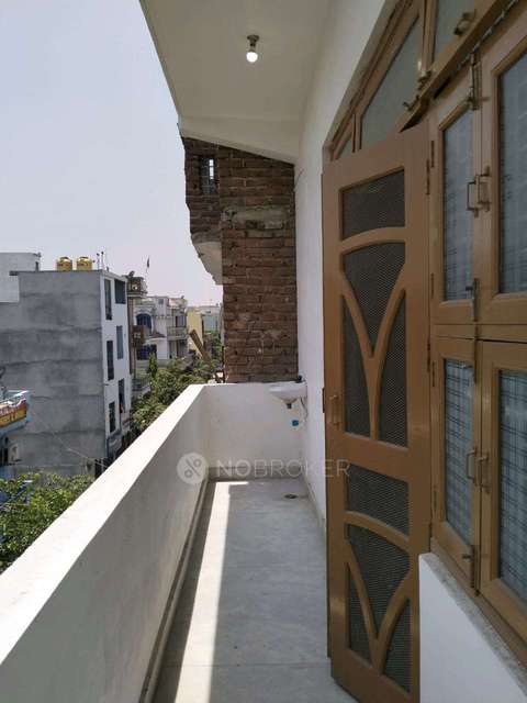 4+ BHK House For Sale  In Karawal Nagar