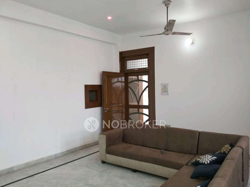4+ BHK House For Sale  In Karawal Nagar