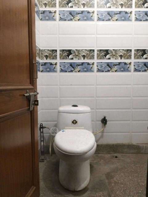 4+ BHK House For Sale  In Karawal Nagar