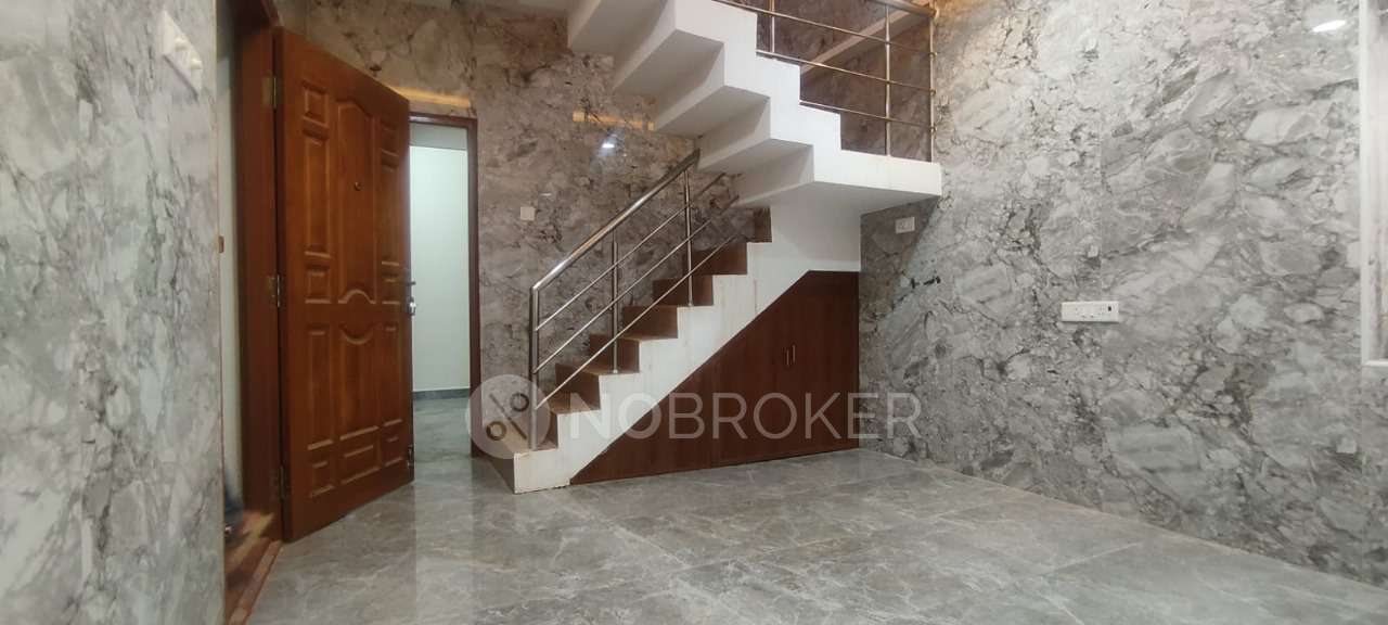3 BHK Flat In Jayachandran Homes For Sale  In Vadapalani