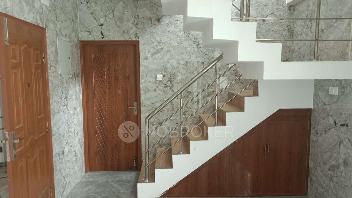 3 BHK Flat In Jayachandran Homes For Sale  In Vadapalani