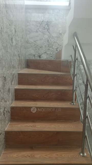 3 BHK Flat In Jayachandran Homes For Sale  In Vadapalani