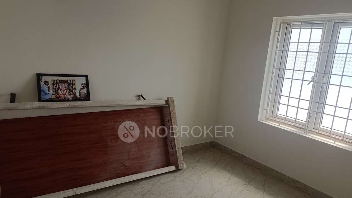 3 BHK Flat In Jayachandran Homes For Sale  In Vadapalani