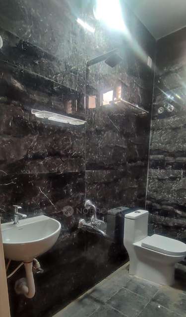 3 BHK Flat In Jayachandran Homes For Sale  In Vadapalani