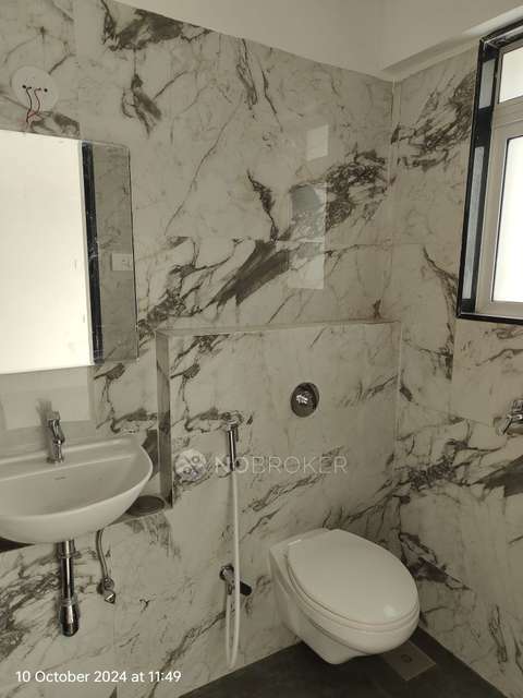 3 BHK Flat In Kaushtubh Vistaris For Sale  In Kandivali East