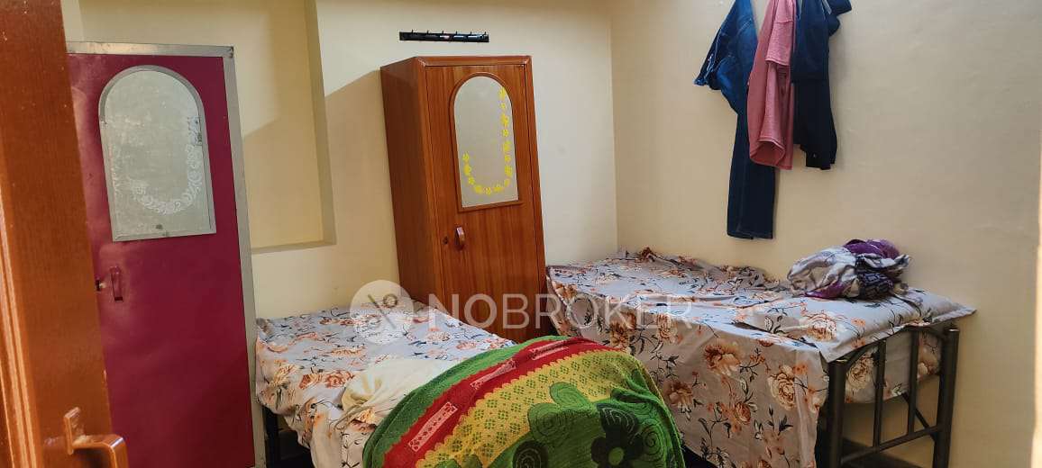 PG for Boys in Mathikere