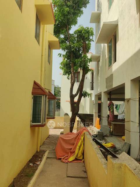 PG for Boys in Medavakkam