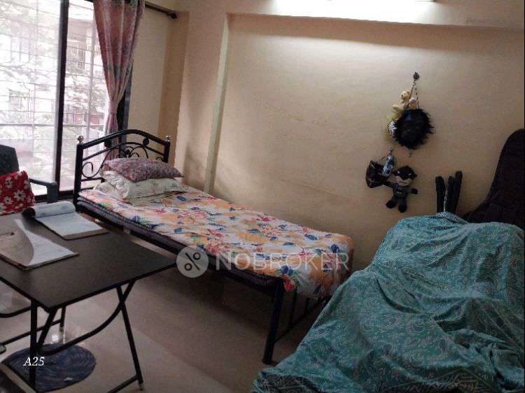 Single Room for Male In 2 BHK  In Classic Enclave 1  In Santacruz East