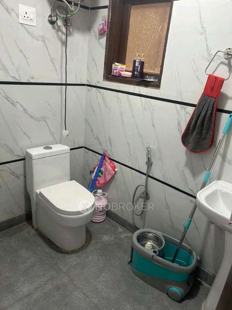 3 BHK Flat In Kiera Ryhan Heights For Sale  In Vasant Kunj,