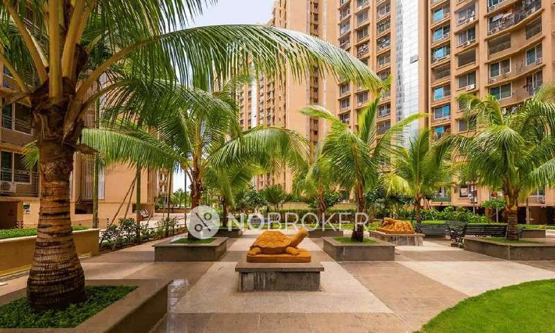 4+ BHK Flat In Gurukrupa Marina Enclave For Sale  In Malad West