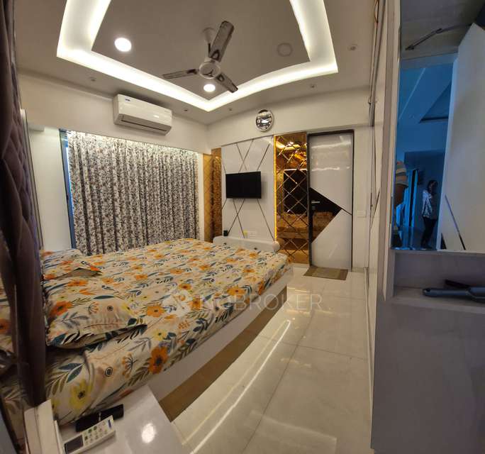 4+ BHK Flat In Gurukrupa Marina Enclave For Sale  In Malad West