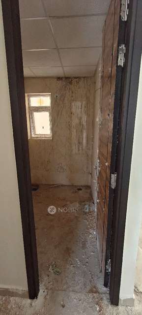 2 BHK Flat In Samridhi Luxuriya Avenue For Sale  In Sector 150