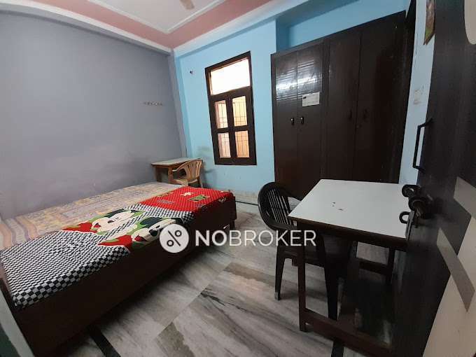 PG for Boys in Sector 125