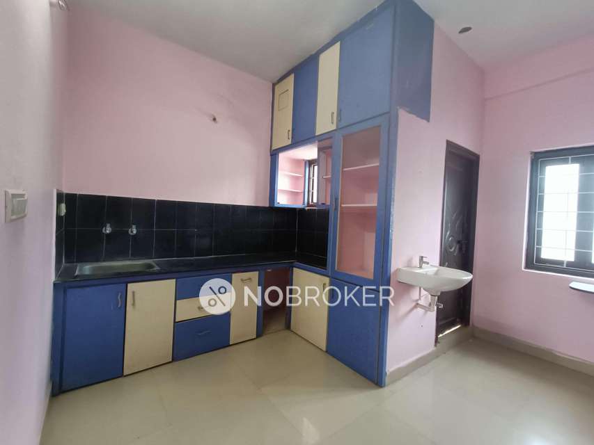 2 BHK Flat In Mr Residency For Sale  In Peerzadiguda