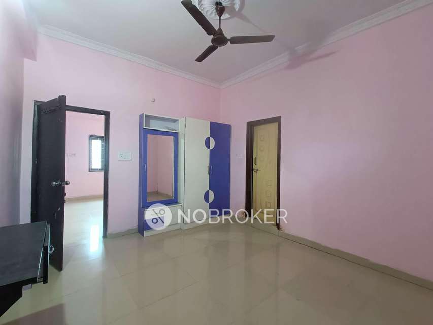 2 BHK Flat In Mr Residency For Sale  In Peerzadiguda