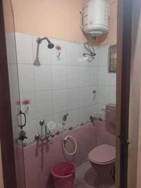 2 BHK Flat In Royal Homes Apartment For Sale  In Old Perungalathur