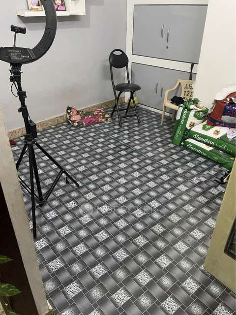 2 BHK Flat For Sale  In Patel Nagar