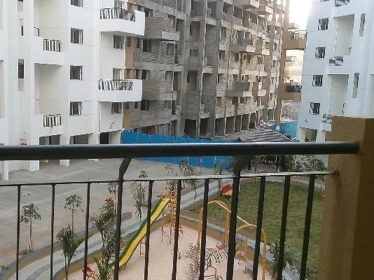 1 BHK Flat In Pristine City For Sale  In Bakori, Wagholi