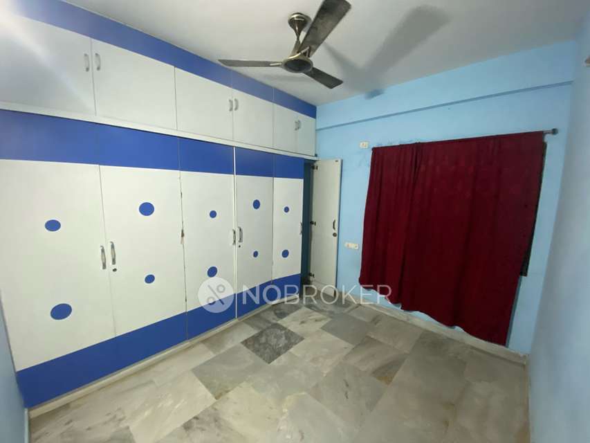 3 BHK Flat In Bharani Classic Appartments For Sale  In Chinthalkunta
