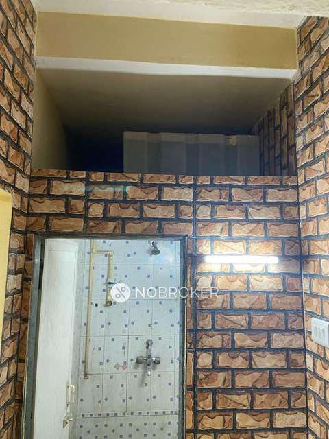 1 RK Flat In Soham Co Operative Housing Society For Sale  In Airoli