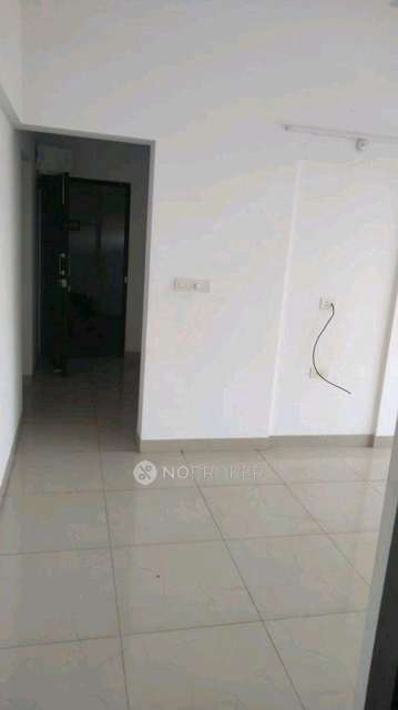 1 BHK Flat In Amanora Park Victory Tower,  For Sale  In Hadapsar