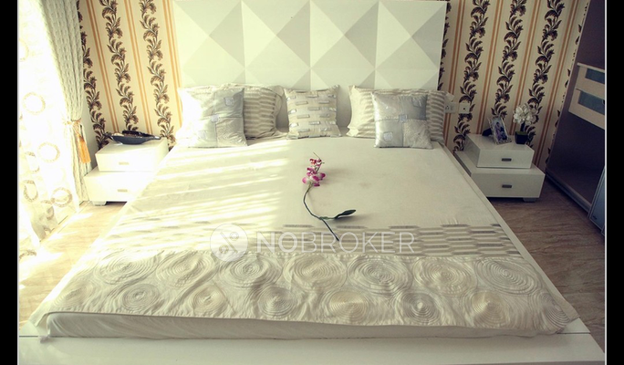 2 BHK Flat In 16th Parkview Gaur Yamuna City For Sale  In Sector 19