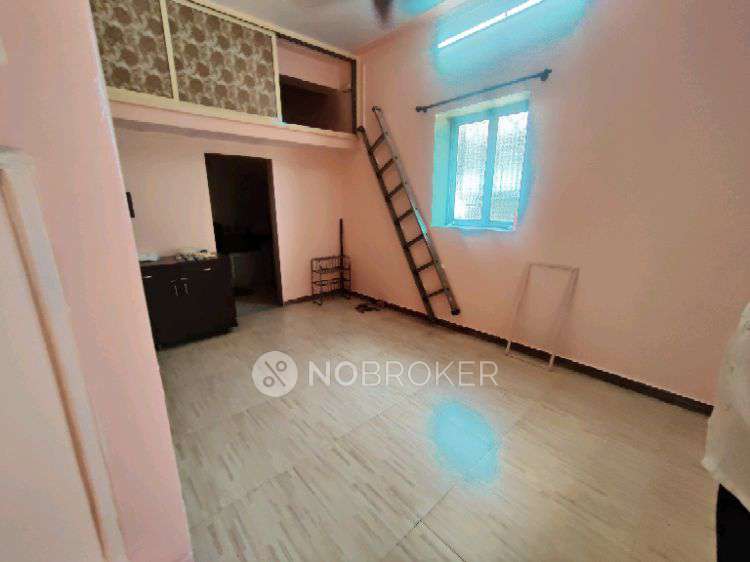 1 RK Flat In Wadia Estate Kurla for Rent  In Kurla