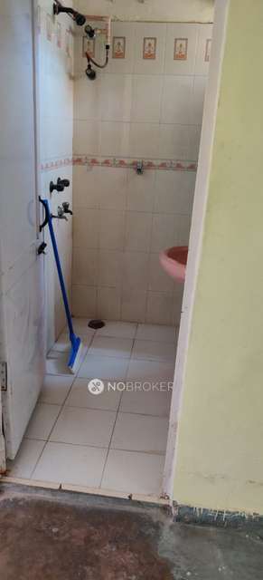 2 BHK Flat In Arun Vihar For Sale  In Sector 37