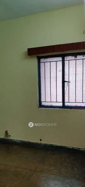 2 BHK Flat In Arun Vihar For Sale  In Sector 37