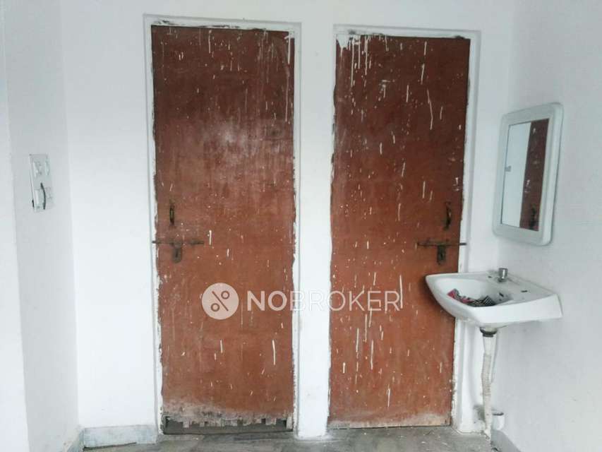 1 BHK Flat For Sale  In Omicron 3