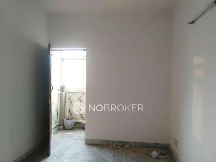 1 BHK Flat For Sale  In Omicron 3