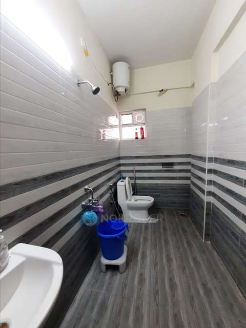 2 BHK Flat In Keystone Dsr Star Light For Sale  In Gunjur