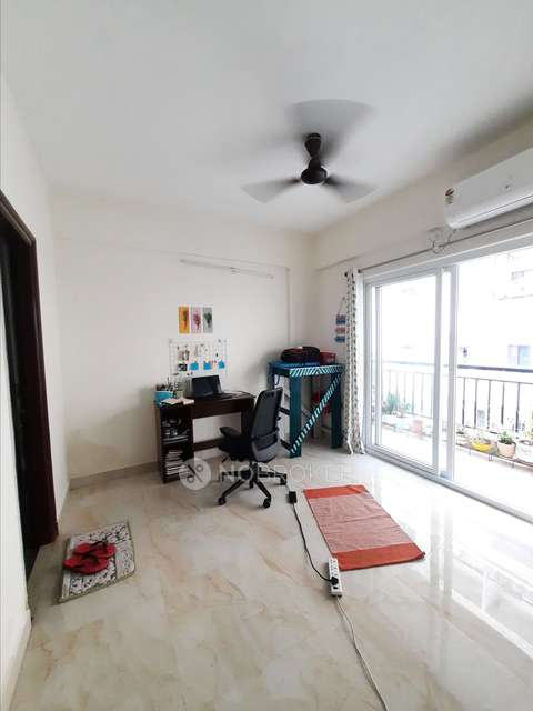 2 BHK Flat In Keystone Dsr Star Light For Sale  In Gunjur
