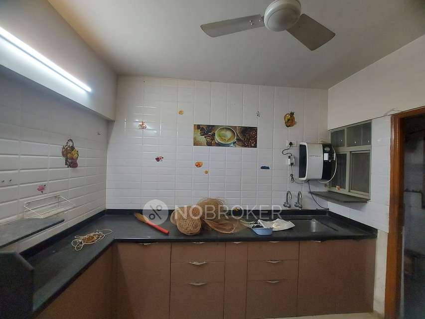 1 BHK Flat In Nakshatra Complex Narhe for Rent  In Jspm College Road