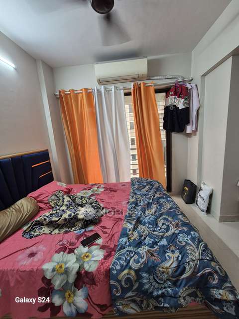 1 BHK Flat In Shiv Megha Chsl For Sale  In Mira Bhayandar