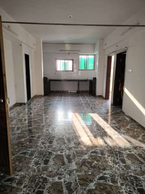 3 BHK Flat In Kings Plaza for Rent  In Porwal Road
