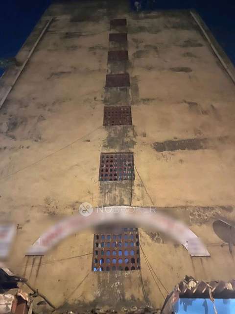 1 BHK Flat In Mmrda Buildings For Sale  In Mahul Gaon