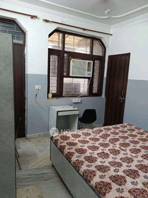 PG for Girls in Kamla Nagar