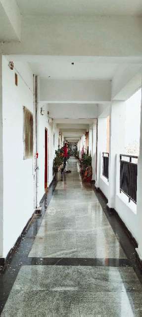 2 BHK Flat In Sri Tirumala Millennium For Sale  In Hcl Nagar, Mallapur
