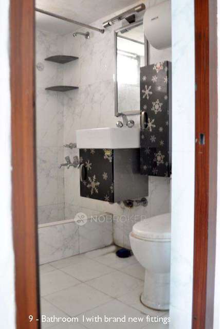 3 BHK Flat In Apartment  For Sale  In East Of Kailash