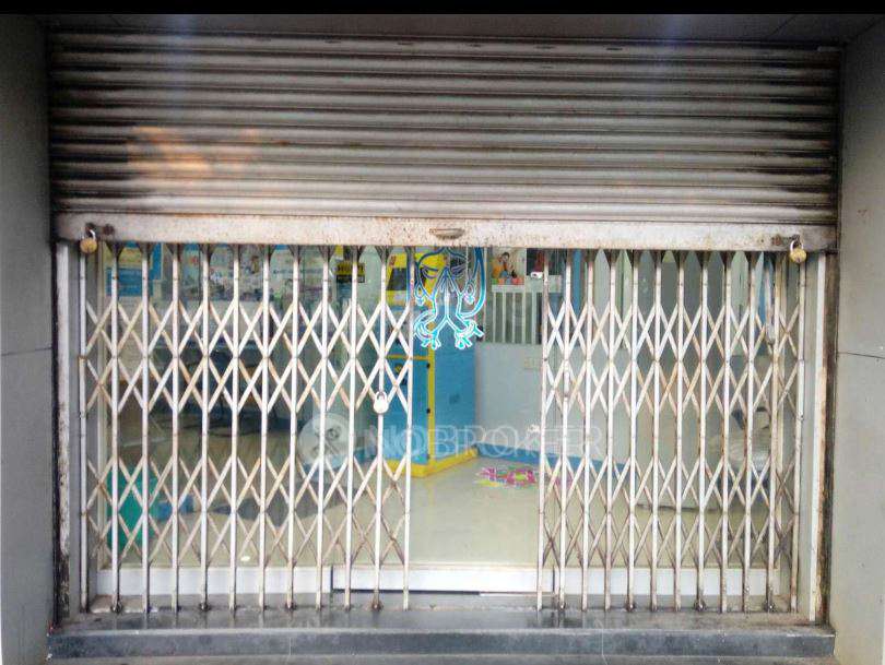 Shop in Mulund West, Mumbai for Rent 