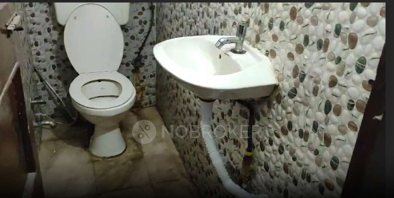 4+ BHK House For Sale  In Krishna Nagar