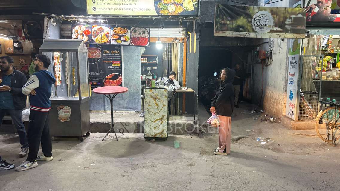 Shop in  Kalkaji, Delhi for Rent 