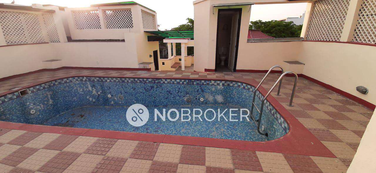 4 BHK House For Sale  In Sector 57
