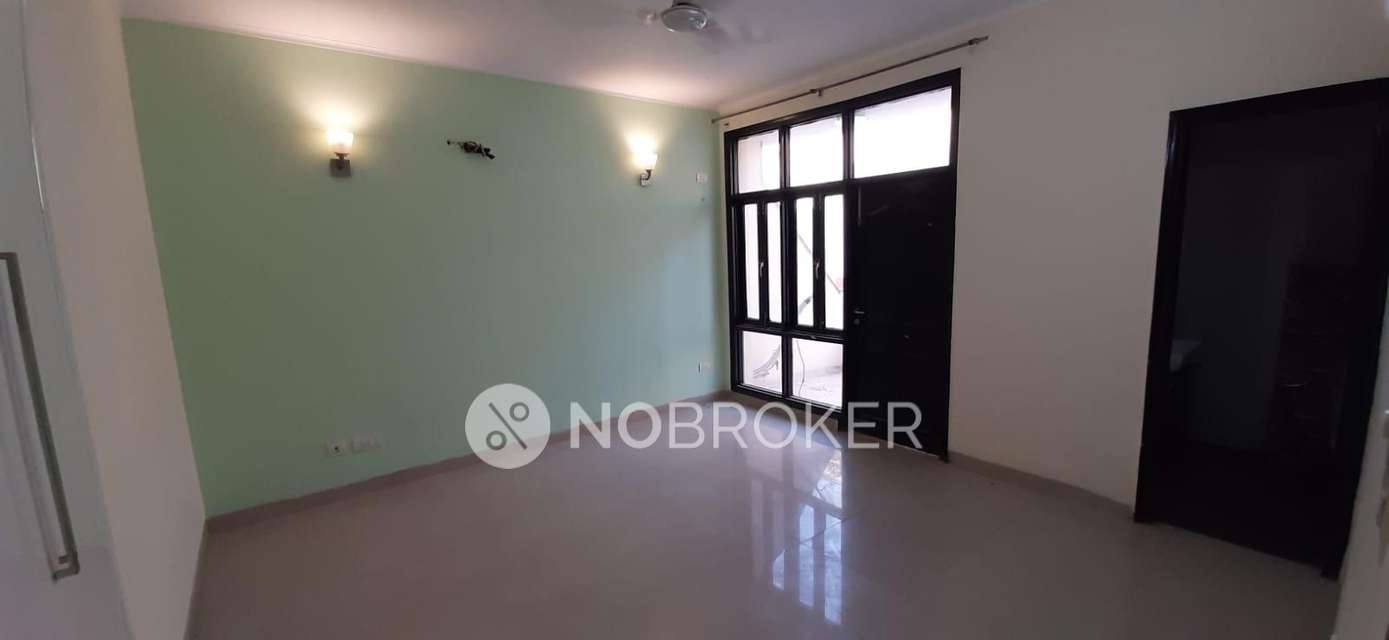 4 BHK House For Sale  In Sector 57