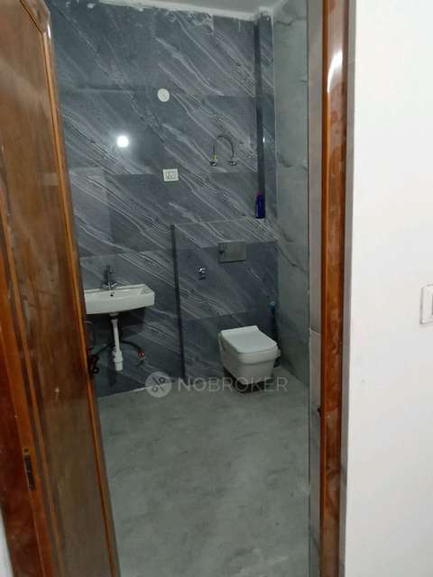 PG for Girls in Alpha-i  