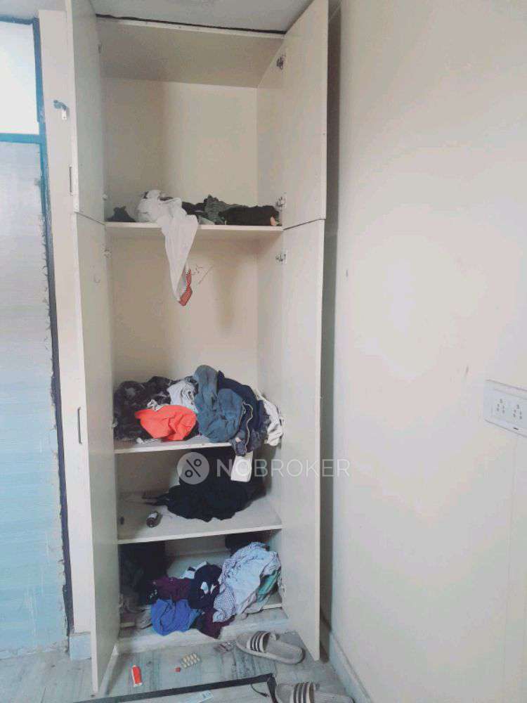 26 block baba farid puri west patel nagar Kalu ka Dhaba Rent WITHOUT