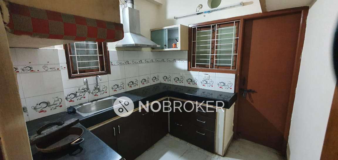 3 BHK Flat In Sri Sai Teja Nilayam For Sale  In Kukatpally